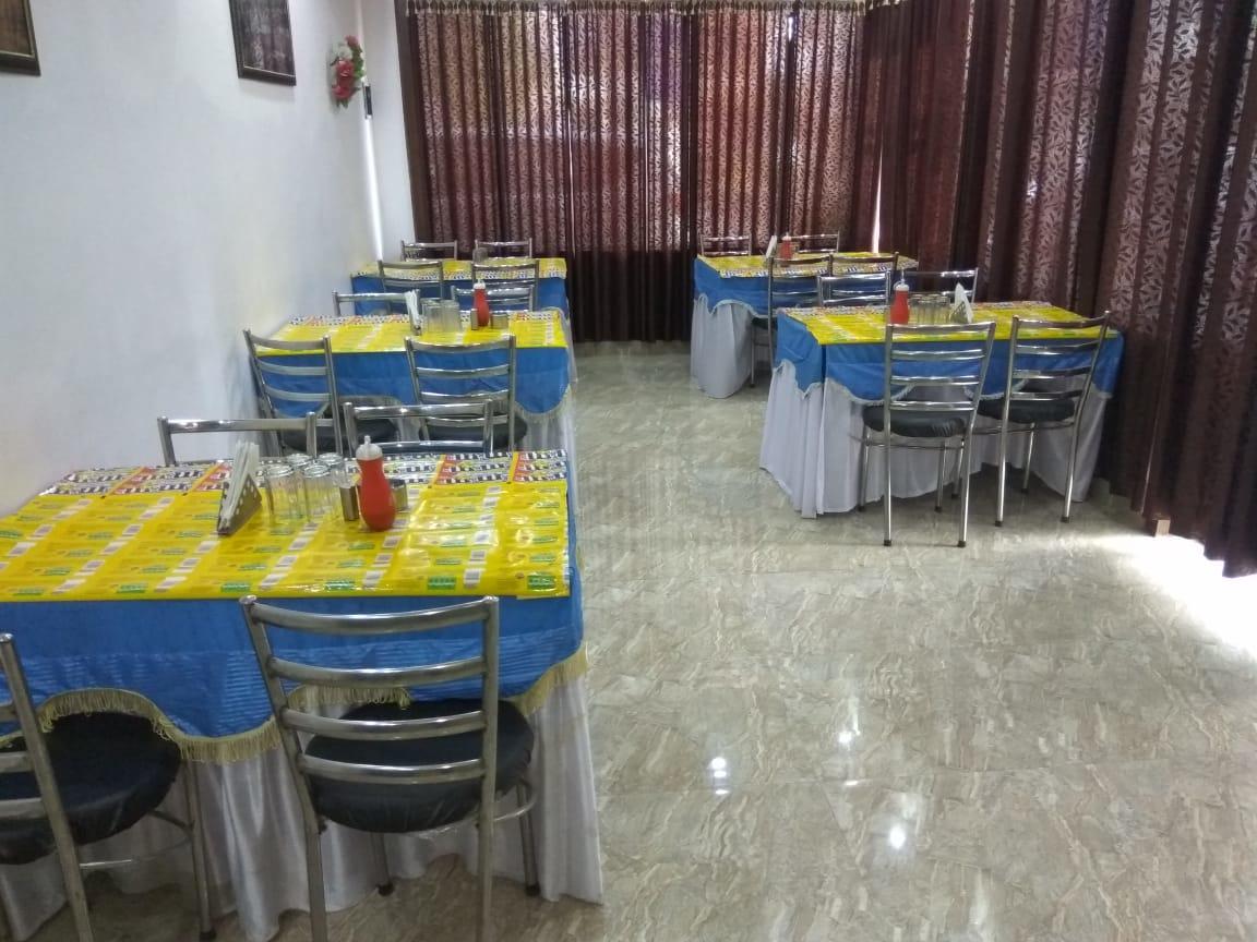 Hotel Royal Classic Bareli Exterior foto